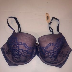 34DD Victoria Secret Bra
